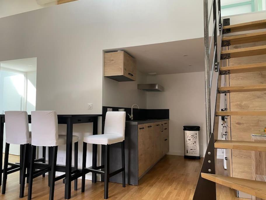 Appartement Atypique Et Fraichement Renove Saint-Vallier  Kültér fotó