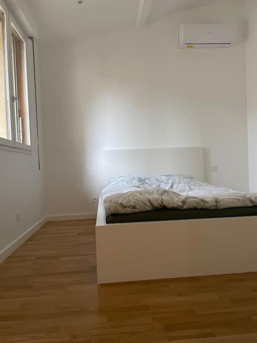 Appartement Atypique Et Fraichement Renove Saint-Vallier  Kültér fotó